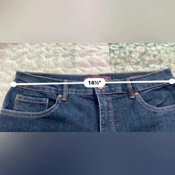Gloria Vanderbilt Amanda Jeans Like New Size 10P - Picture 6 of 9